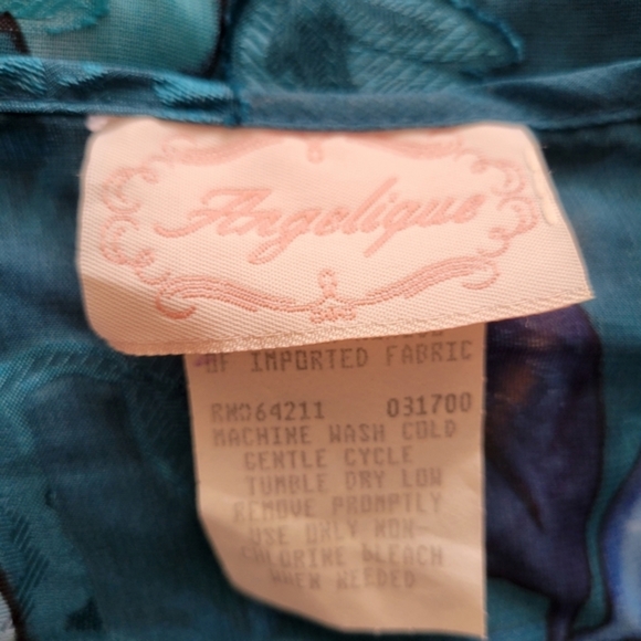 Vintage Wrap-Around Robe by Angelique / Size Medium - Picture 7 of 8